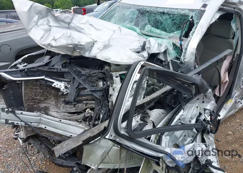 2021 Chevrolet Traverse Fwd Lt Cloth из США, поврежденный, VIN 1GNERGKW9MJ110929